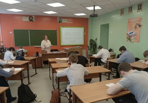 В единстве поколений — сила России: все школы Ягоднинского района присоединились к Всероссийской акции «Россия – семья семей»