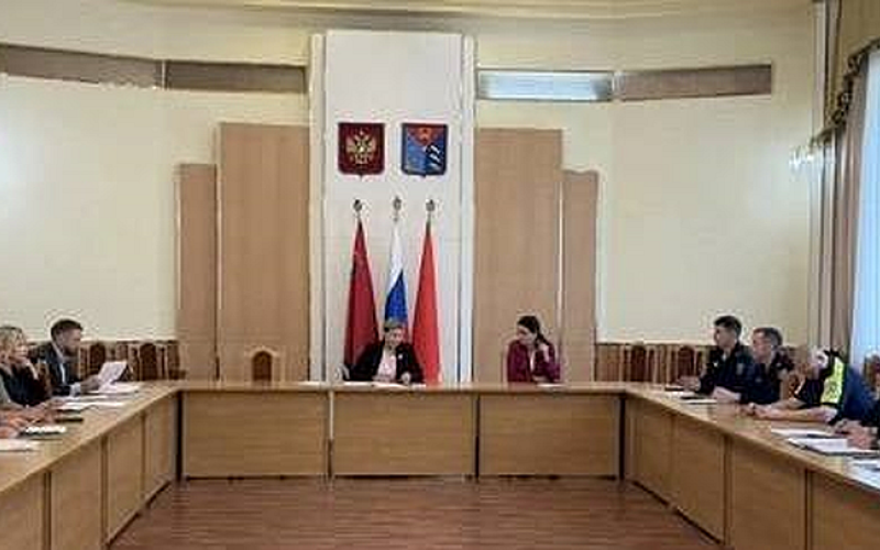 Глава Ягоднинского округа в социальных сетях