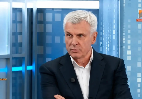 Сергей Носов в прямом эфире ответил на вопросы колымчан: дороги, топливо, санаторий «Талая» и новый облик паркаГубернатор Магаданской области, секретарь регионального отделения «Единой России»