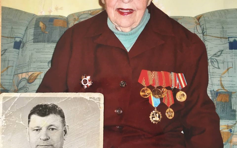 Герои живут вечно